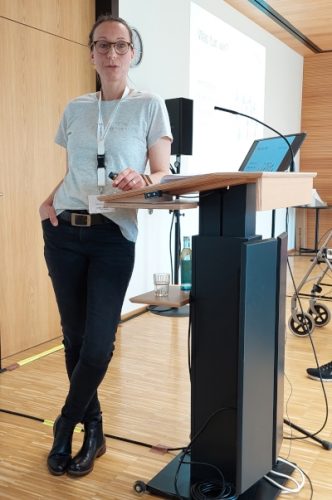 Anke Dietz, Stellvertretende Vorsitzende des Aplastische Anämie & PNH e.V., auf dem 1. Patiententag ITP/SAA/PNH 2023 in Dresden